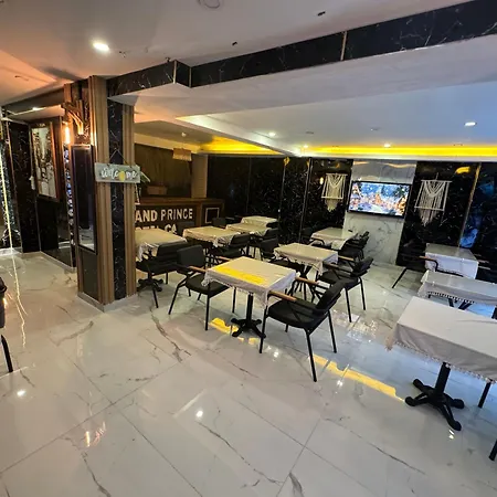 Grand Taksim 3* Estambul
