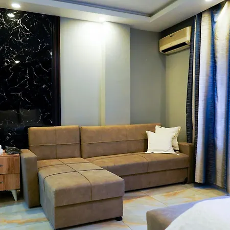 Hotell Grand Taksim 3*